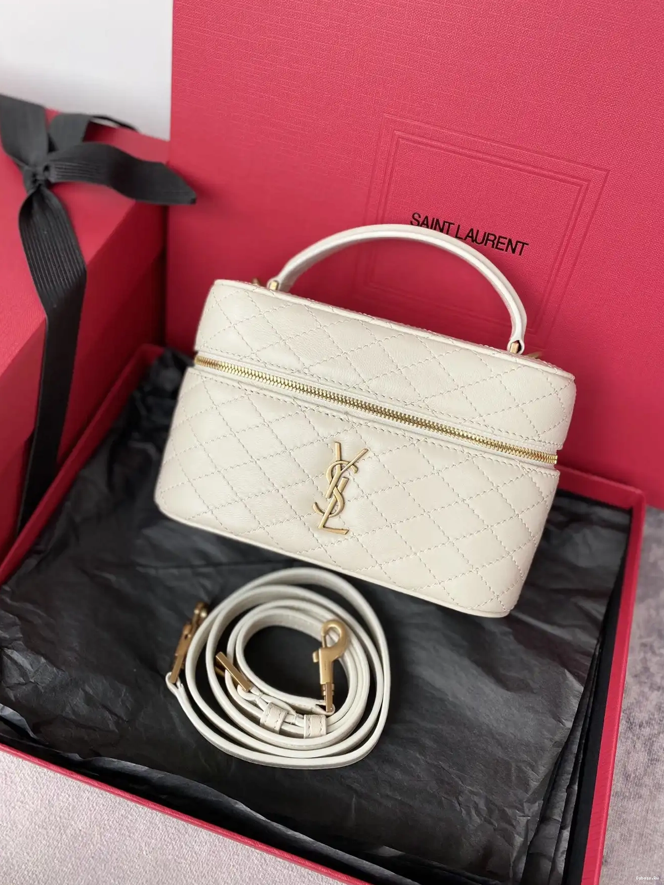 vanity YSL lambskin bag in Gaby 0705